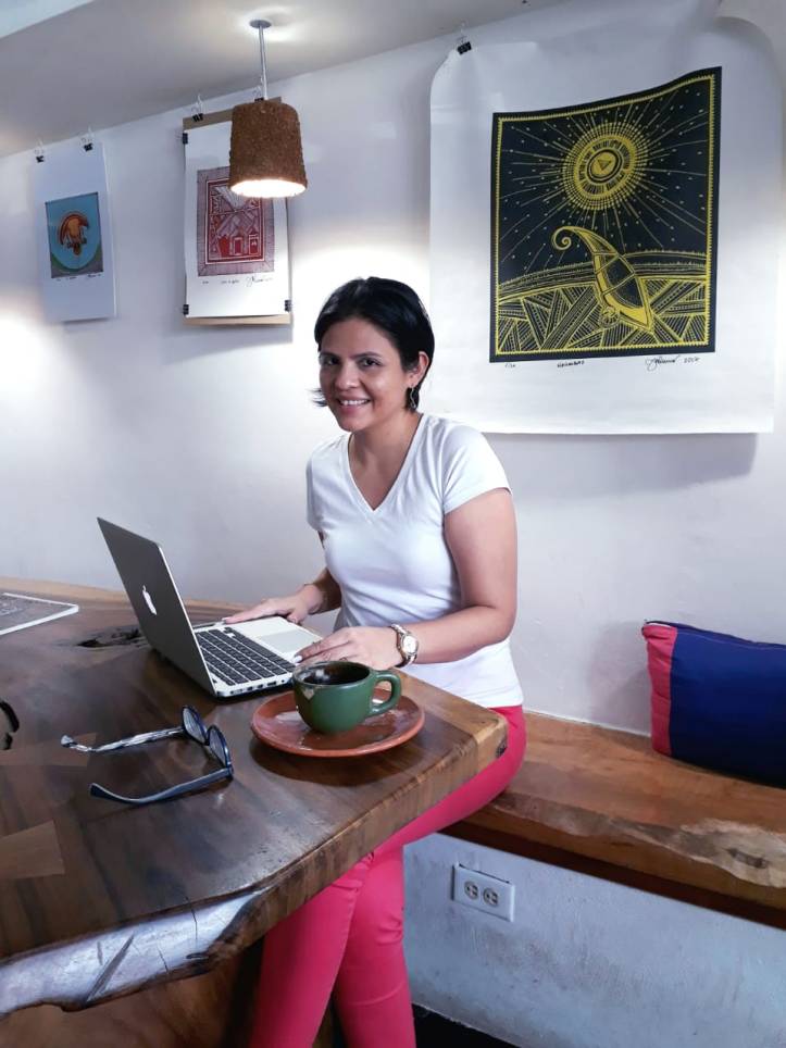 Ana Mayela Campos: “Tenemos que hackear los estereotipos y hacer algo diferente ….es hora de trascender!”