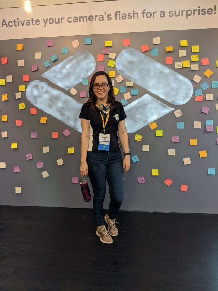 Copia de Laura womantechla 4