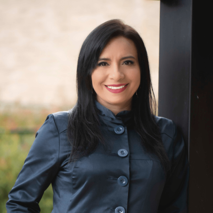 «Hoy en día se están abriendo muchas puertas» Greguy Valbuena, ingeniera en sistemas.