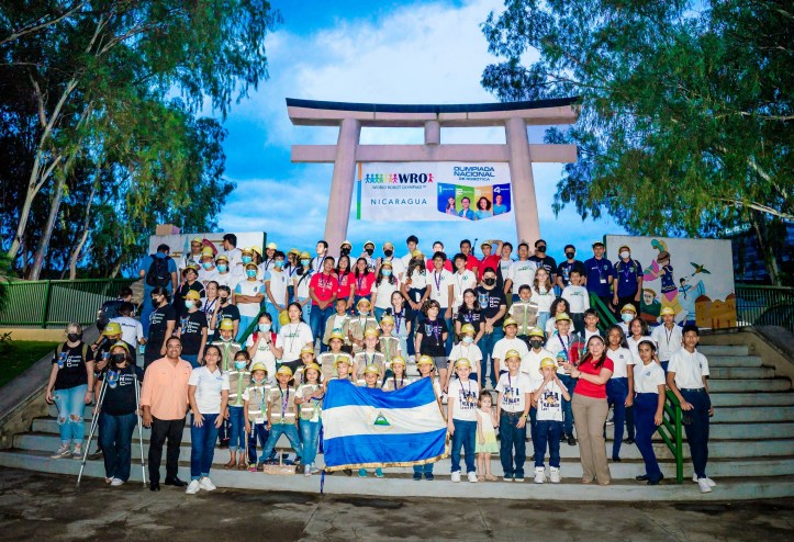 Nicaragua con paso firme en el universo de la robótica educativa