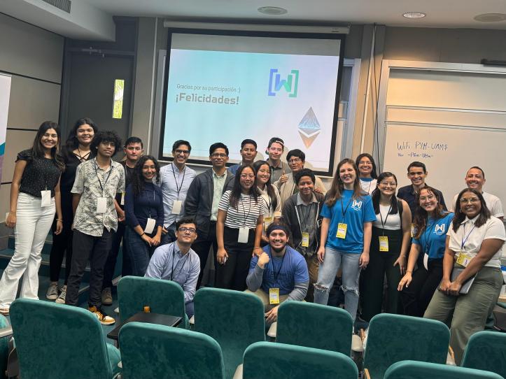 Dev Fest 2024: Tecnología y Conocimiento en una Jornada con Protagonismo Femenino