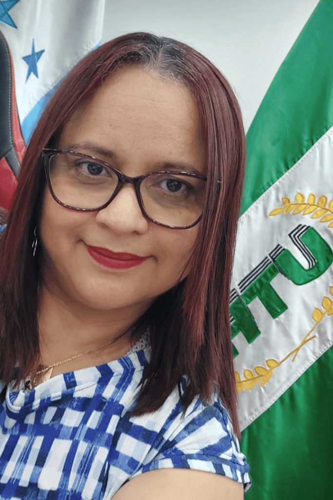 Gizeth trabaja en promover la tecnología en las Pymes de Honduras