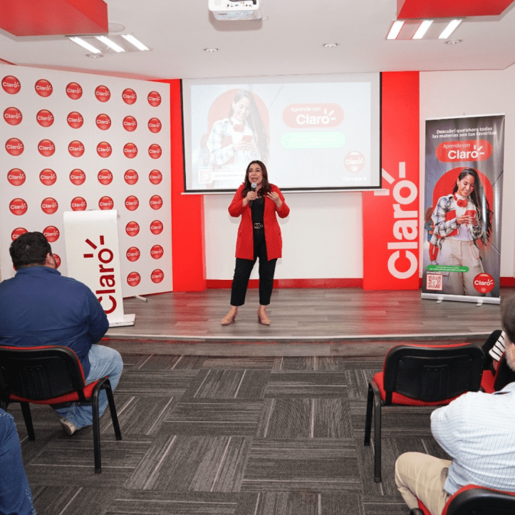 «Aprende con Claro», una plataforma gratuita para impulsar la alfabetización digital