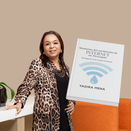 Yadira Mena, Memorias del Nacimiento en Internet